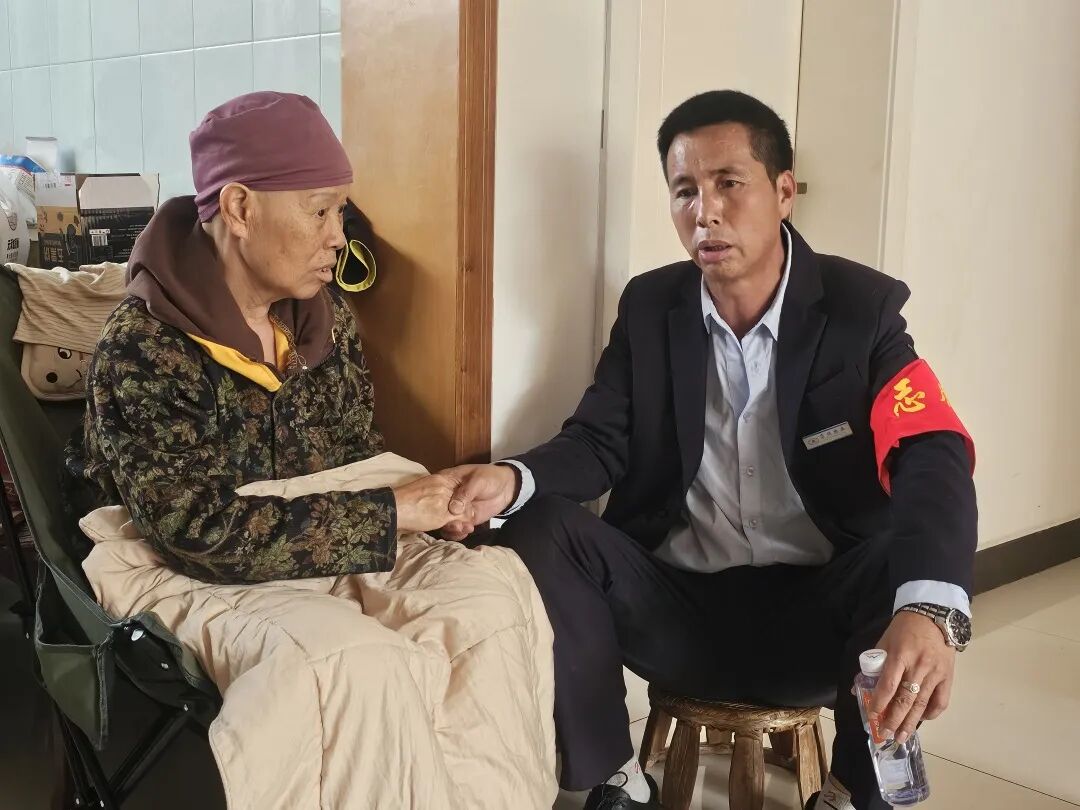 情暖夕阳守初心 志愿帮扶显担当——普洱市开展“一对一”关爱特殊困难老年人志愿服务活动